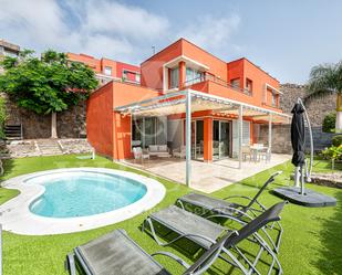 Exterior view of House or chalet for sale in San Bartolomé de Tirajana  with Air Conditioner, Private garden and Terrace
