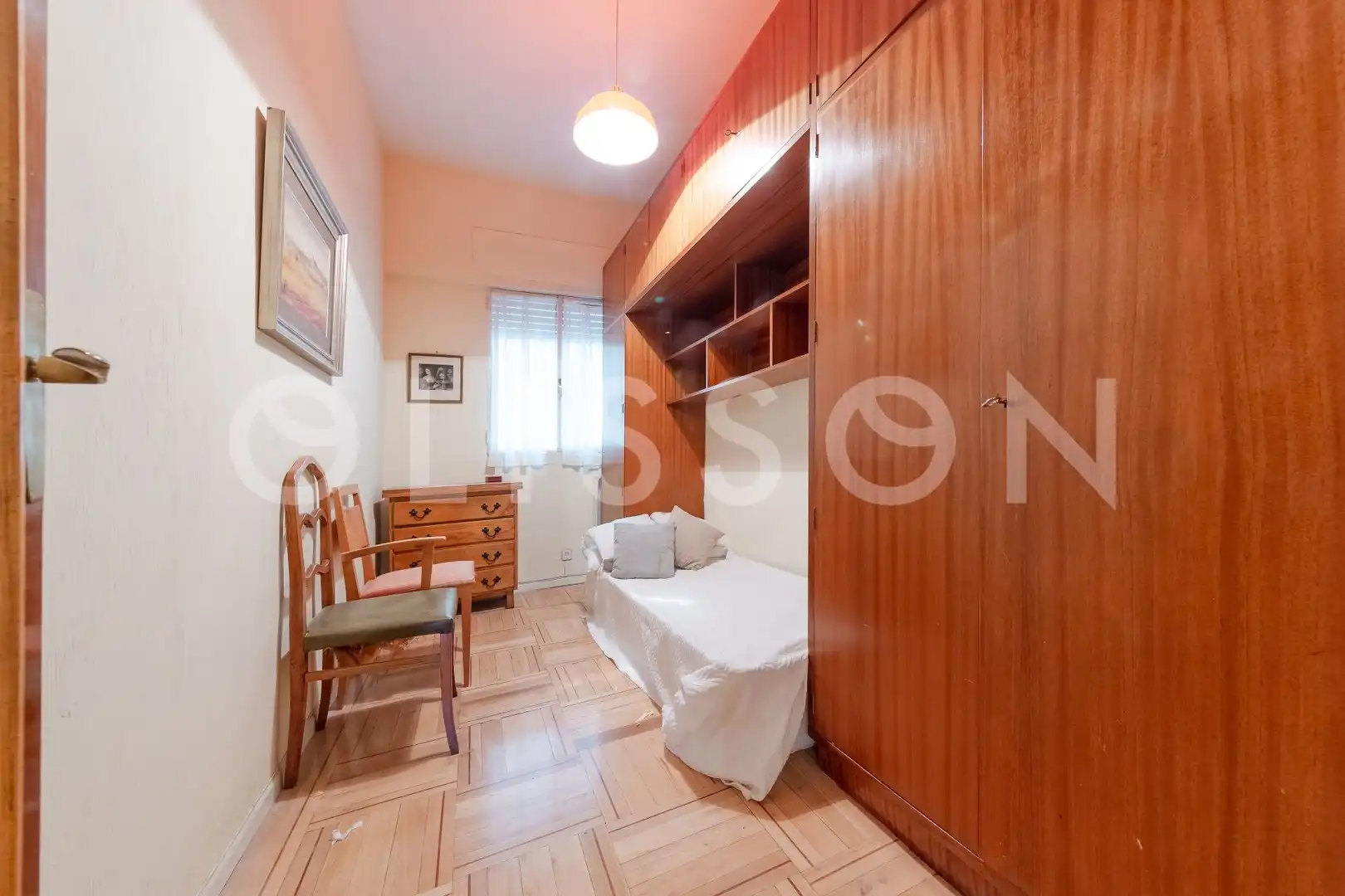 Wohnung zum Verkauf in Madrid mit Klimaanlage, Heizung und Terrasse