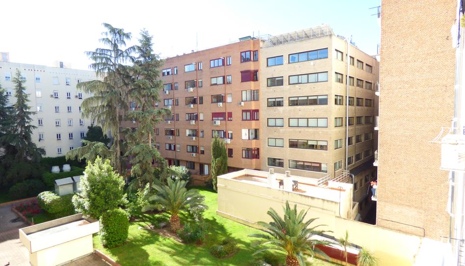 Piso de alquiler en Madrid - Avenida de Menéndez Pelayo, Ibiza de Madrid