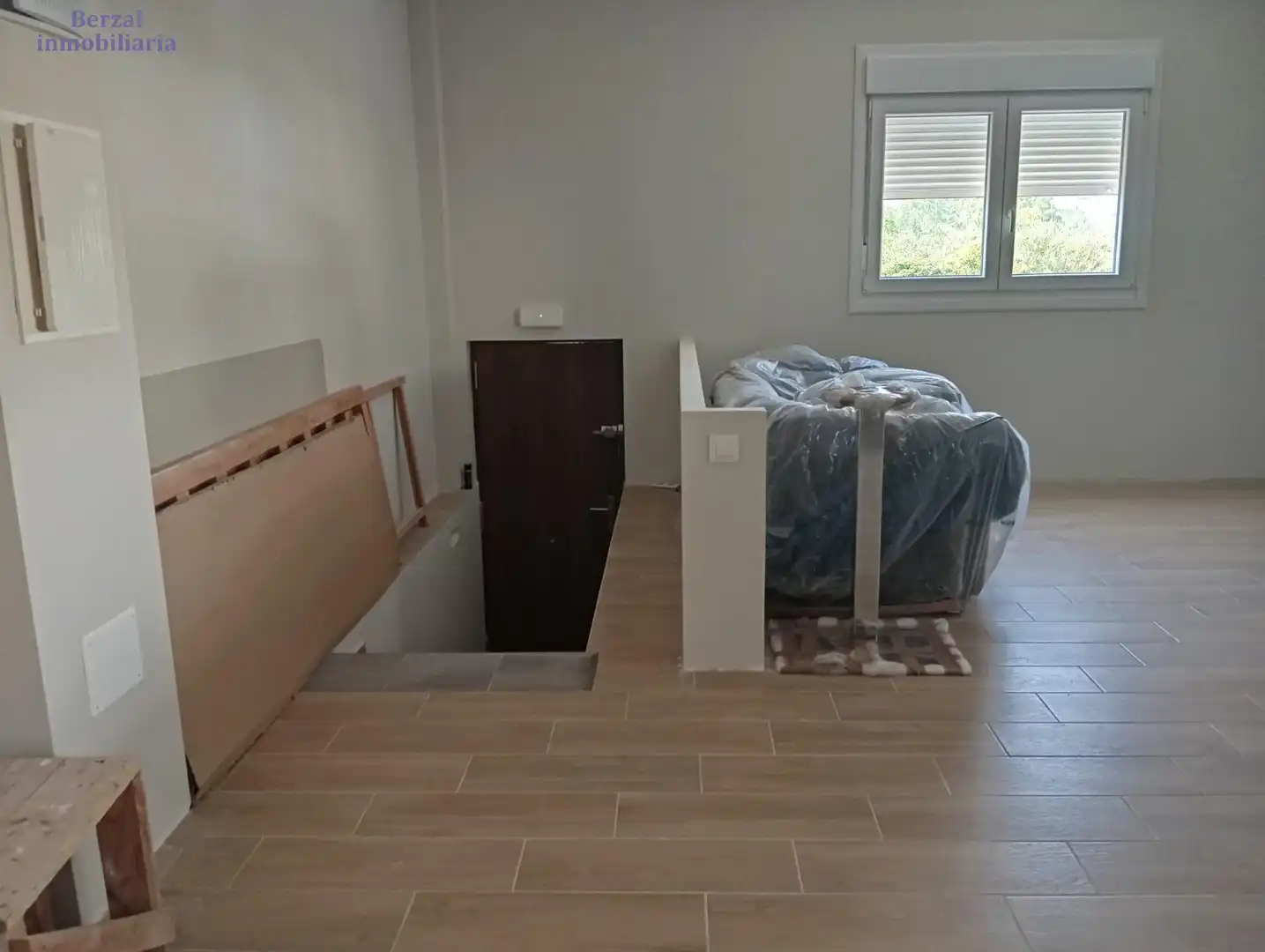 Geschaftsraum zur Miete in  Logroño