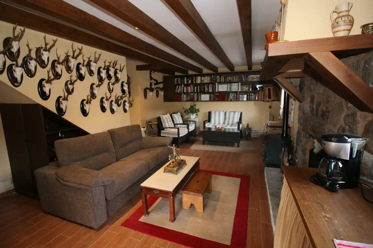 Living room of Country homes for sale in Guisando  with Heating, Private garden and Terrace