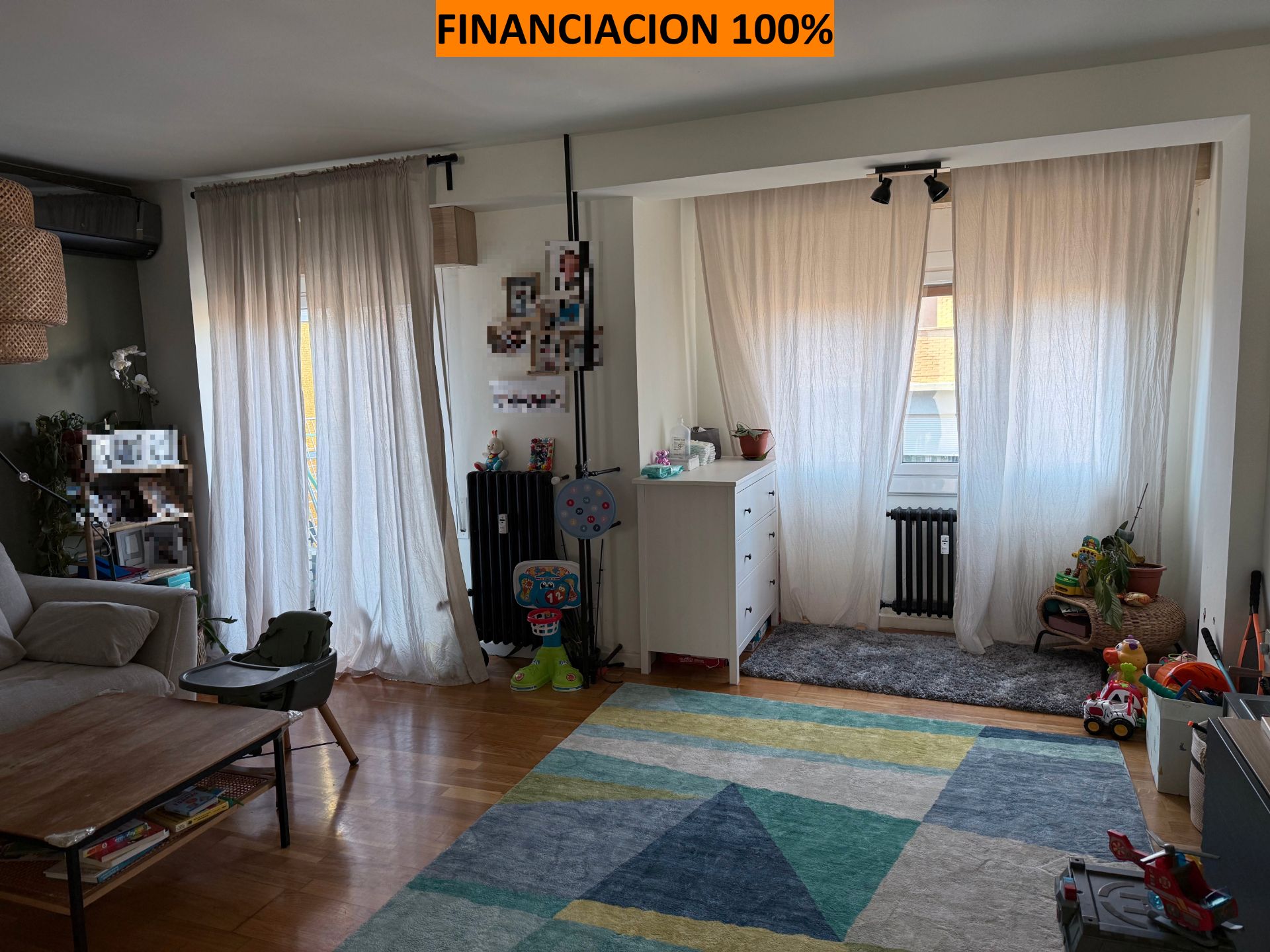 Living room of Flat for sale in  Zaragoza Capital  with Air Conditioner, Heating and Terrace