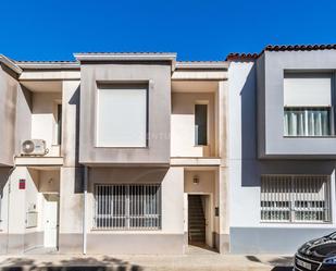 Exterior view of Single-family semi-detached for sale in Tous  with Terrace