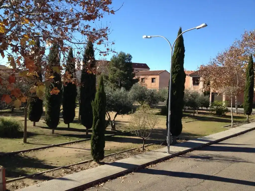 Vista exterior de Casa o chalet en venta en Torrijos con Balcón