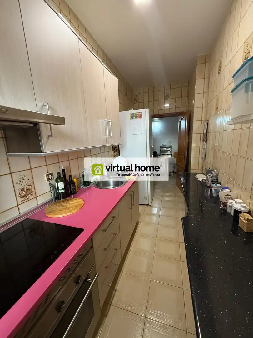 Cuina de Casa o xalet en venda en La Puebla de Almoradiel amb Aire condicionat