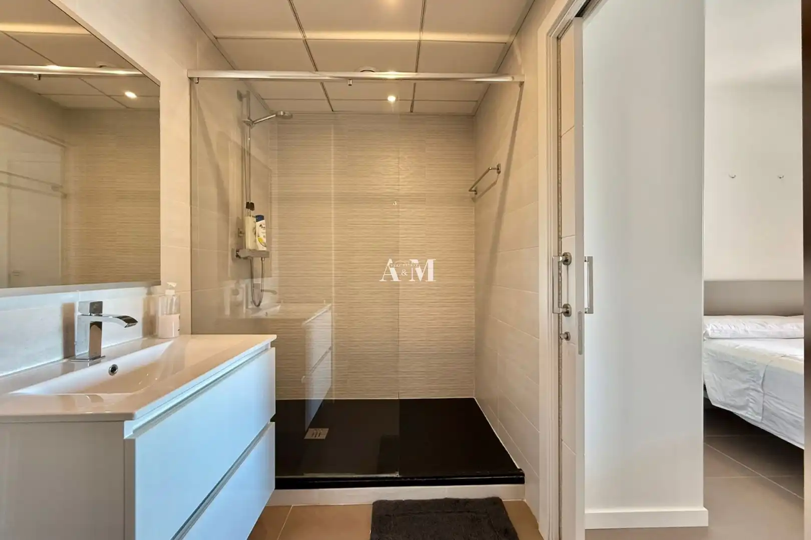 Bathroom of Flat for rent in Pilar de la Horadada  with Air Conditioner, Heating and Swimming Pool