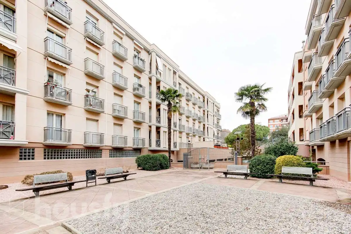 Exterior view of Flat for rent in El Coll