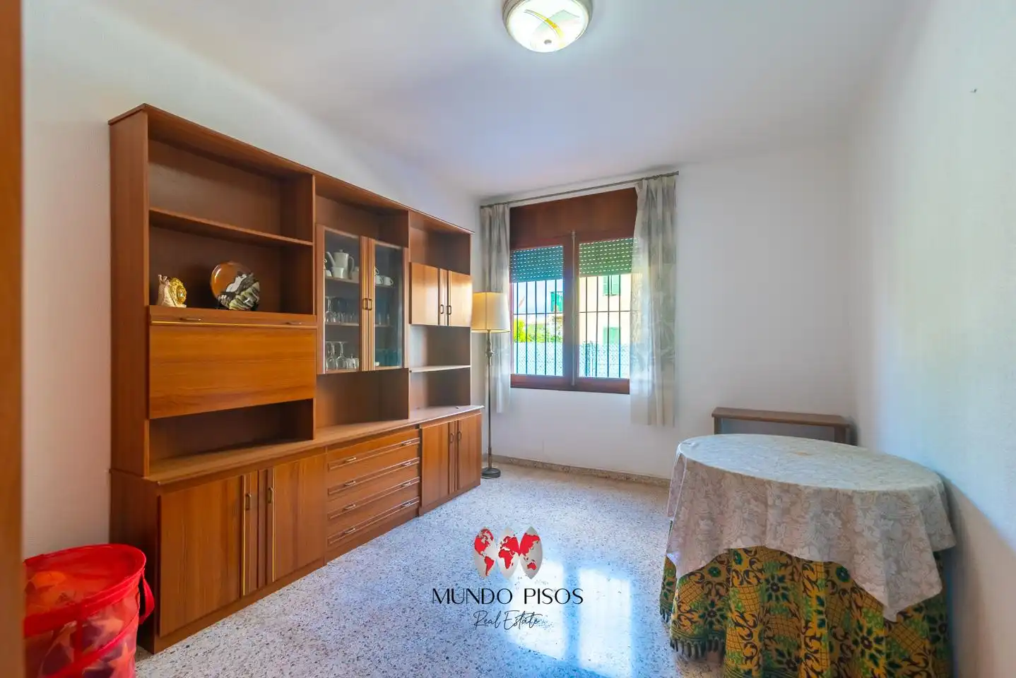 Wohnzimmer von Erdgeschoss zum Verkauf in  Palma de Mallorca mit Klimaanlage, Heizung und Terrasse