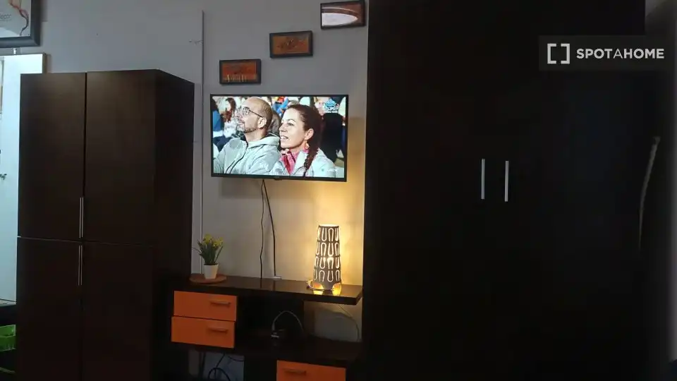 Habitación de Estudio para compartir en Málaga con Aire acondicionado, Calefacción y Terraza
