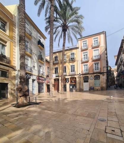 Local comercial en Venta en Casco Antiguo - Sta. Cruz - Ayuntamiento