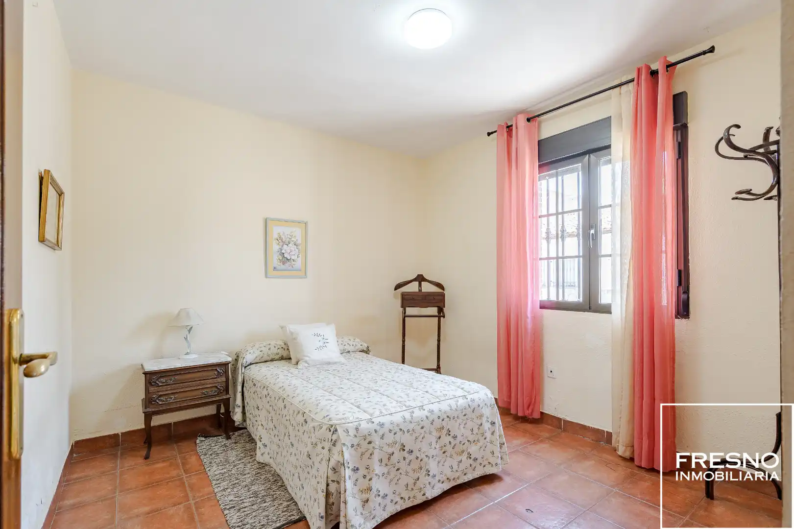 Habitación de Casa adosada en venta en Yepes con Aire acondicionado, Calefacción y Trastero