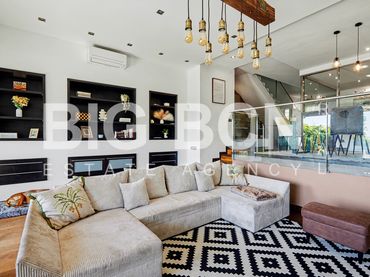Villa avec balcon à vendre à Carrer Pere Berruguete
