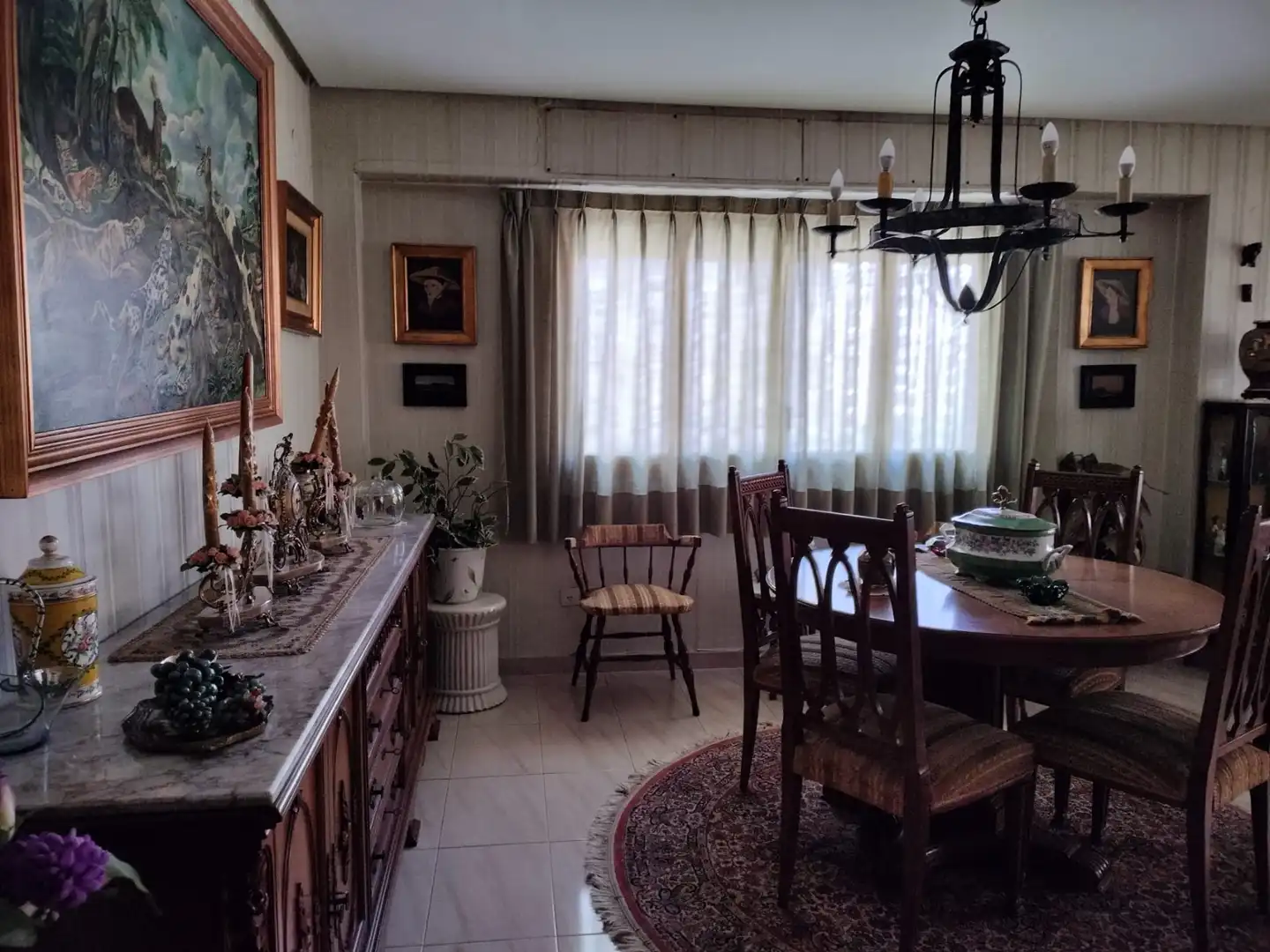 Comedor de Piso en venta en Valencia con Amueblado, Horno y Lavadora