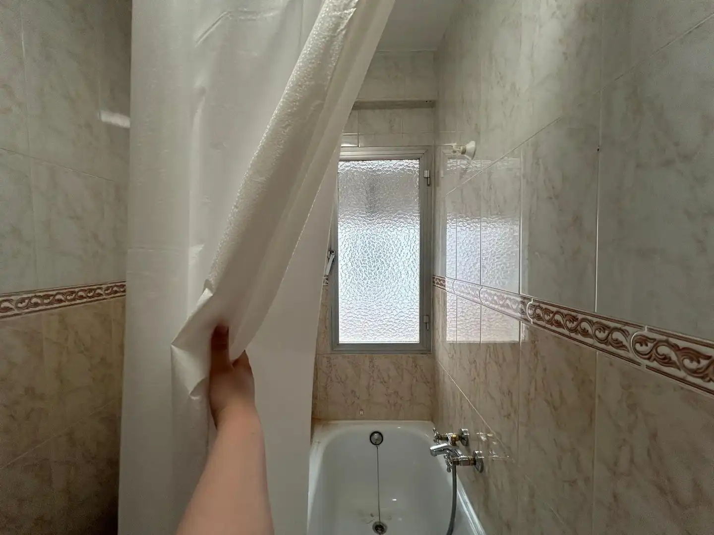 Baño de Piso en venta en Ciudad Real con Calefacción, Terraza y Amueblado