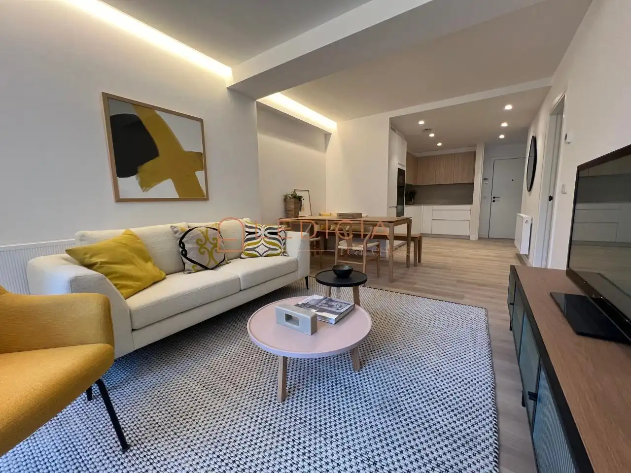Flat with lift for sale in Sanjurjo Badía, imagen 6