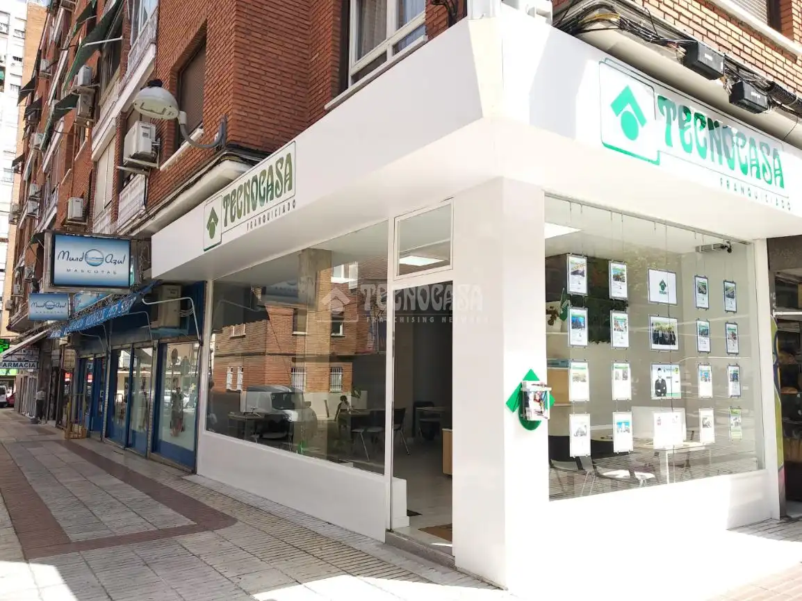 Exterior view of Flat for sale in Madrid  with Air Conditioner