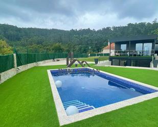 Piscina de Casa o xalet de lloguer en Moaña amb Terrassa i Piscina