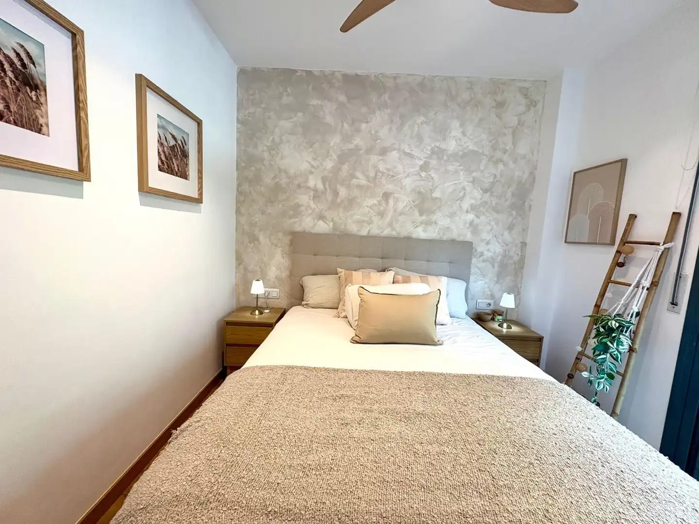 Habitación de Piso en venta en Santa Perpètua de Mogoda con Aire acondicionado, Calefacción y Jardín privado