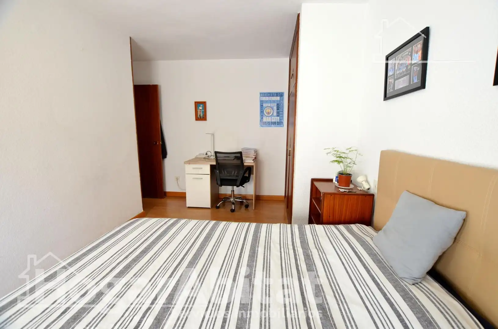 Dormitori de Pis en venda en Alicante / Alacant amb Aire condicionat, Parquet i Moblat