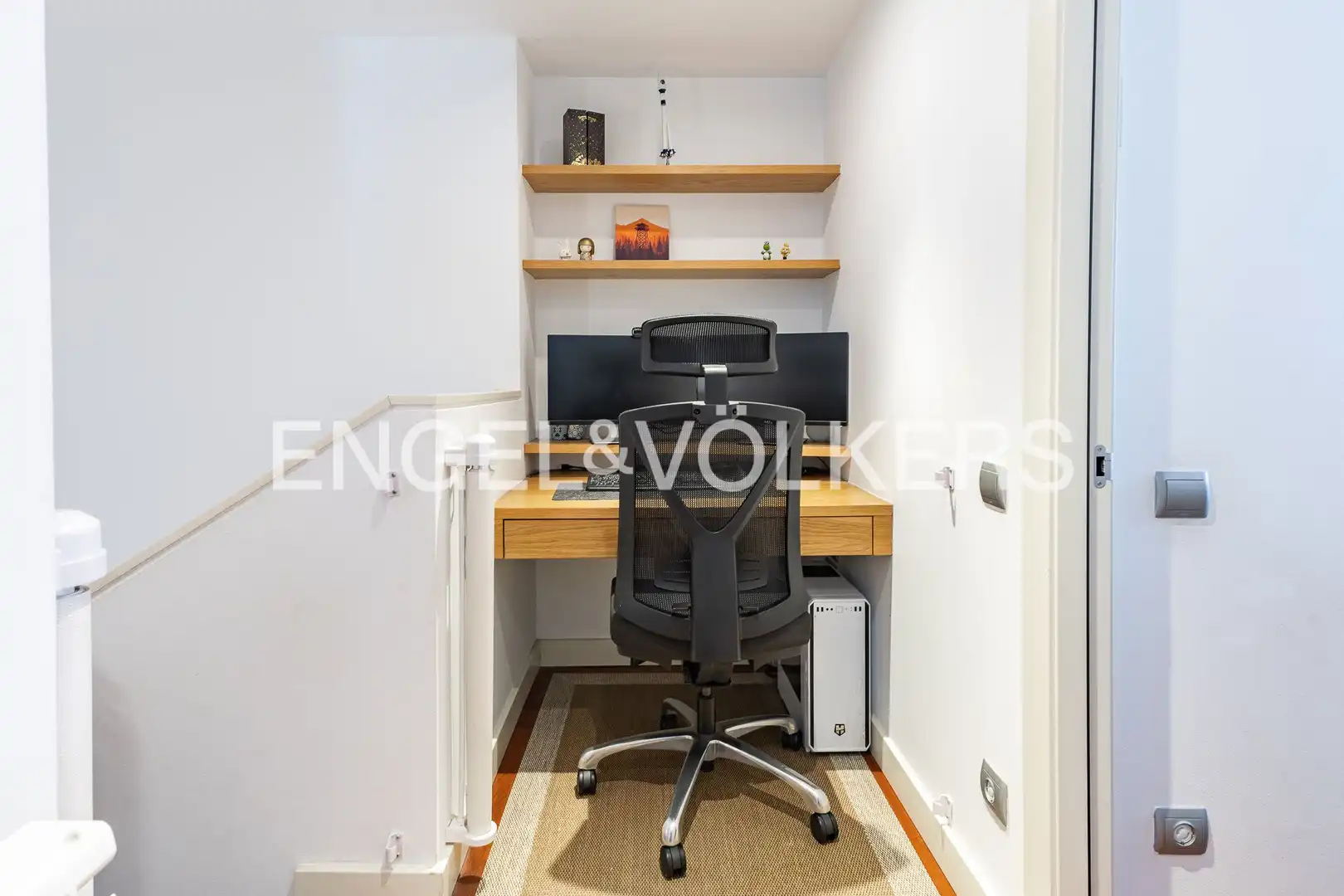 Terraza de Piso en venta en Sant Cugat del Vallès con Aire acondicionado, Calefacción y Jardín privado