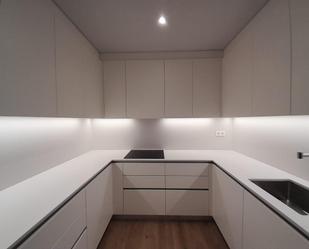 Kitchen of Flat to rent in L'Hospitalet de Llobregat  with Air Conditioner and Heating