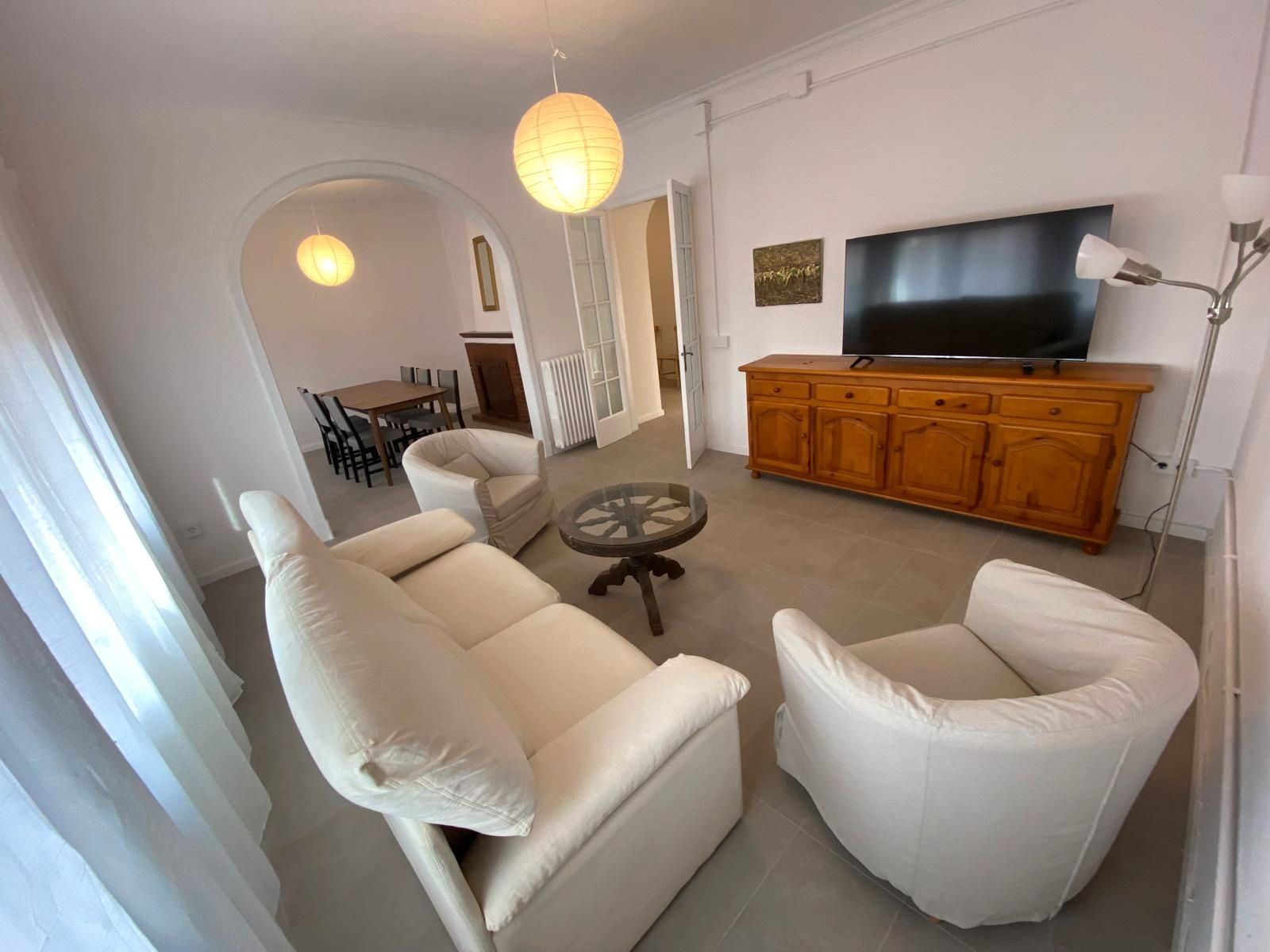 Sala d'estar de Pis de lloguer en Vic amb Calefacció, Moblat i Forn