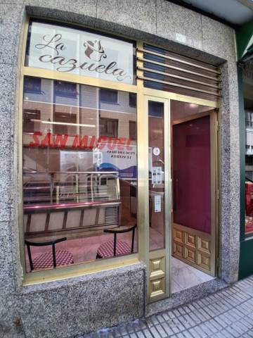 Local comercial en Alquiler en Gijón - CL PILES en La Arena