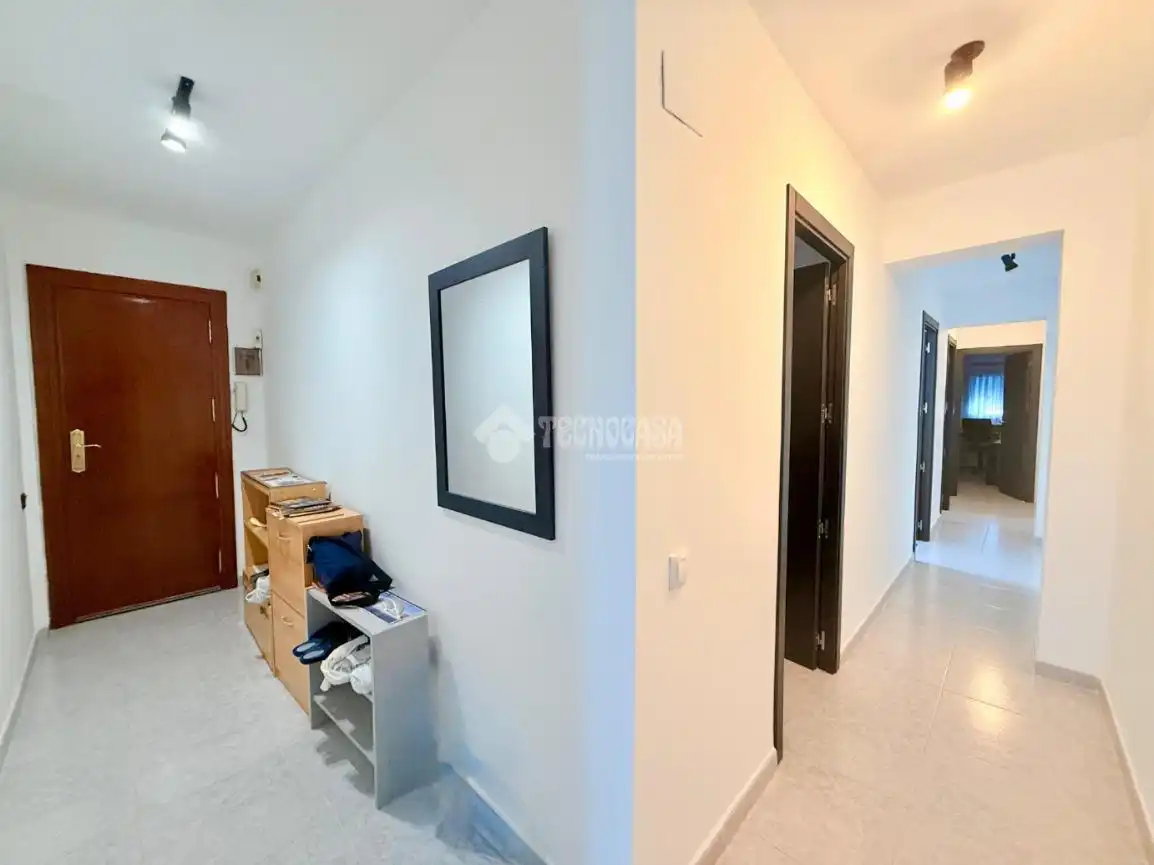 Wohnung zum Verkauf in Mislata mit Klimaanlage und Balkon
