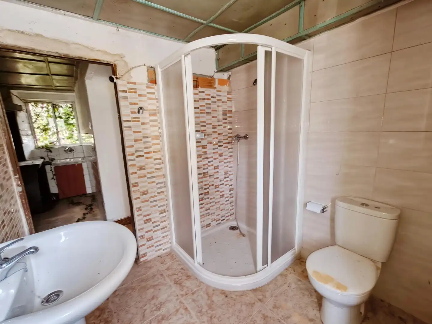 Bany de Casa o xalet en venda en Forcarei amb Jardí privat