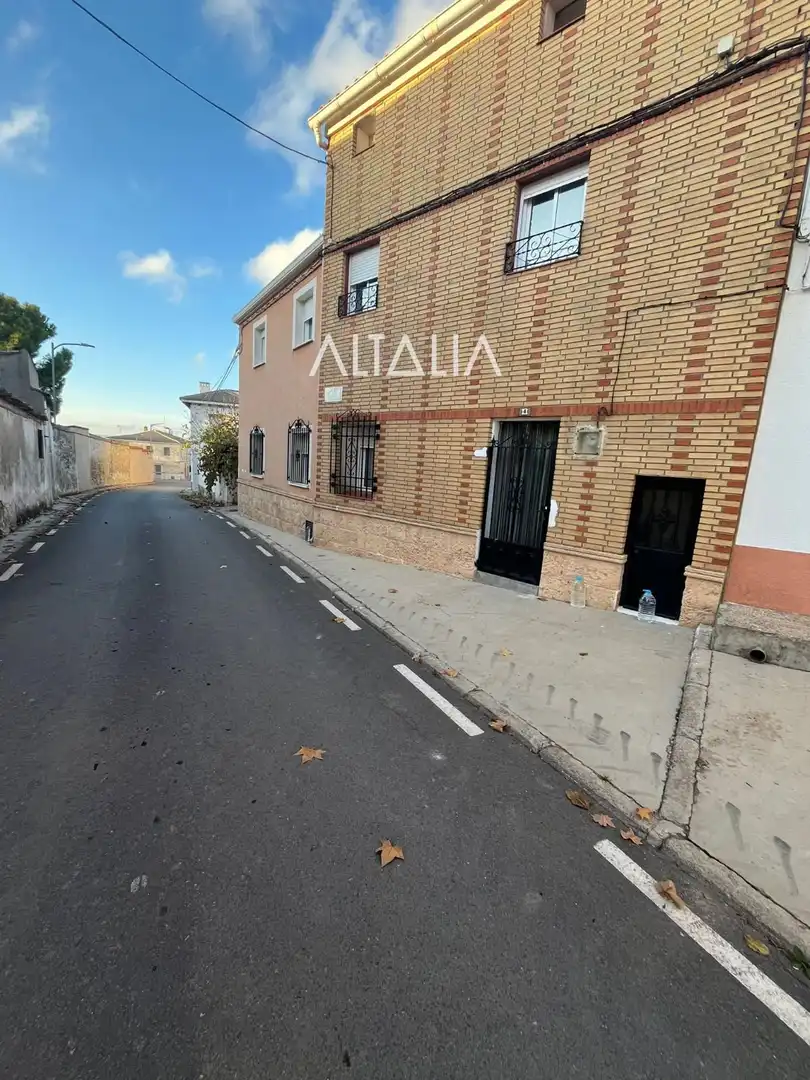 Houses for sale in Campos del Paraíso