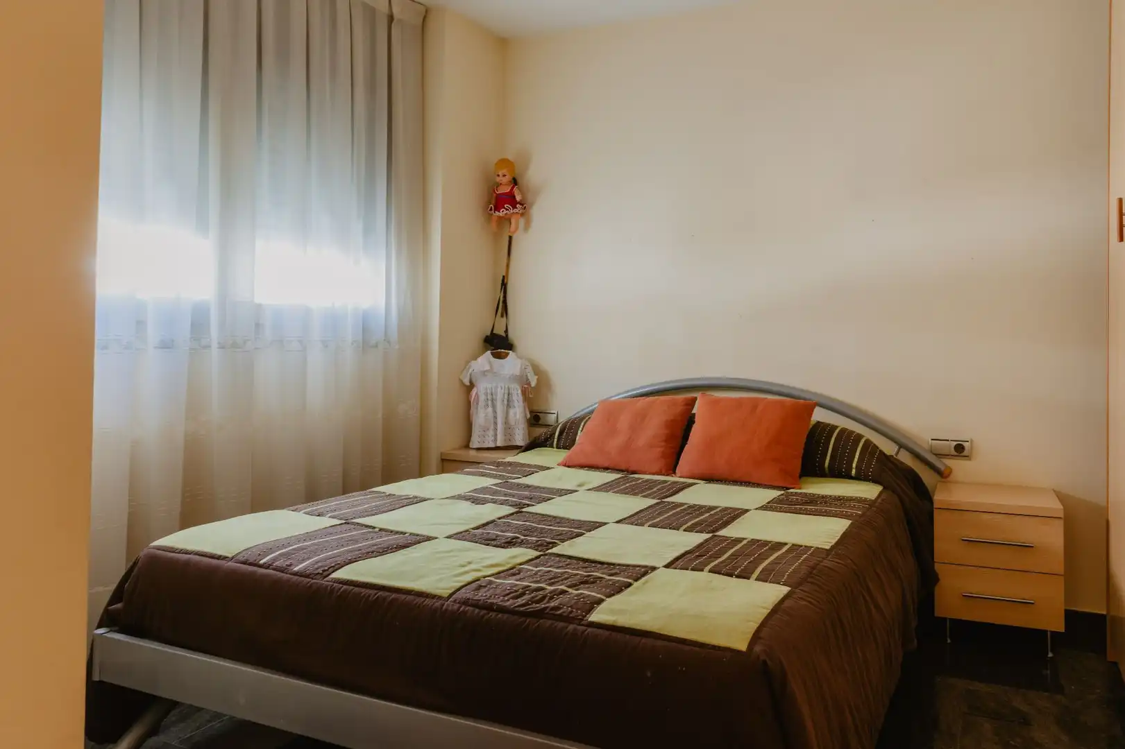 Bedroom of Houses for sale in Santa Coloma de Gramenet  with Air Conditioner, Heating and Private garden