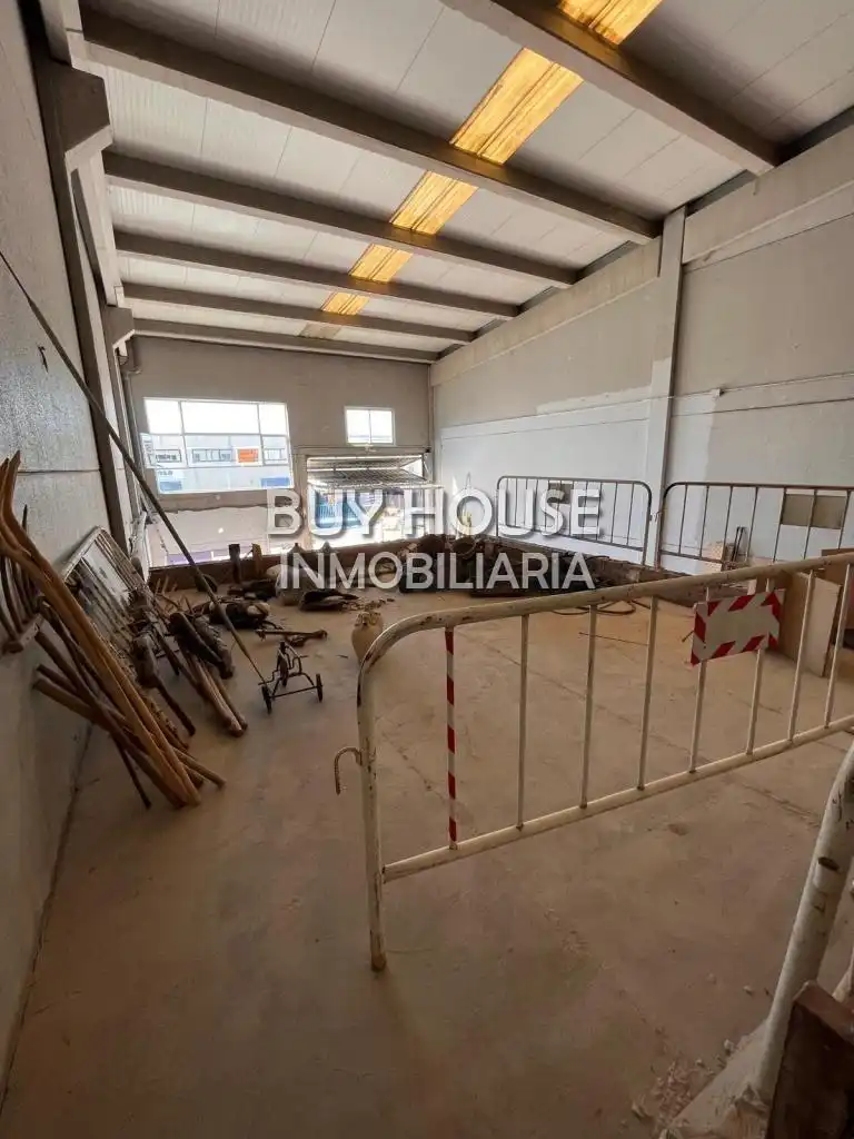 Nave industrielle à vendre à Estación - Cruz Roja, imagen 7
