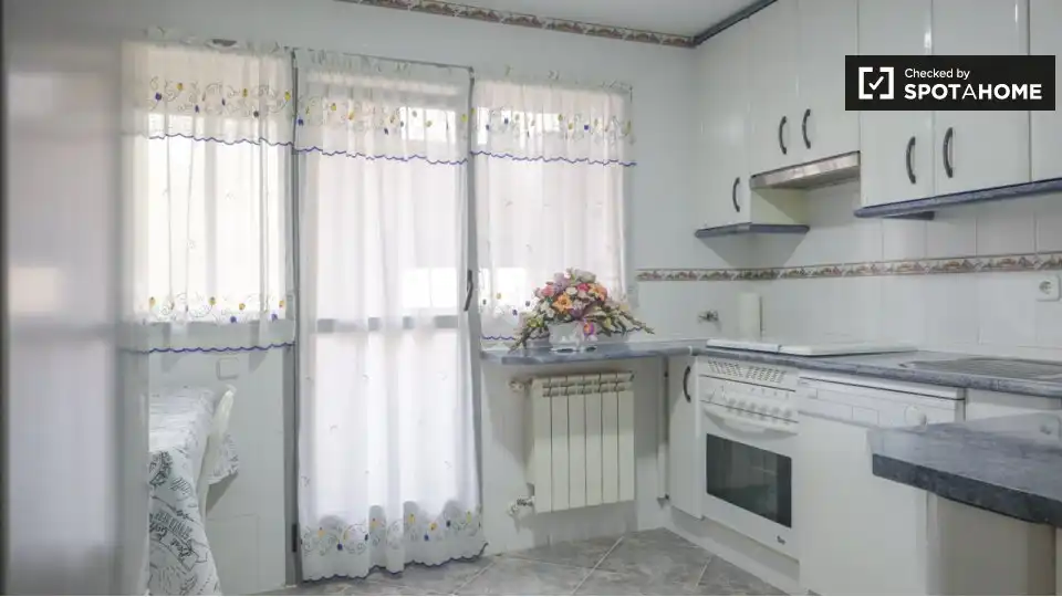 Habitació a Valdebernardo - Valderribas