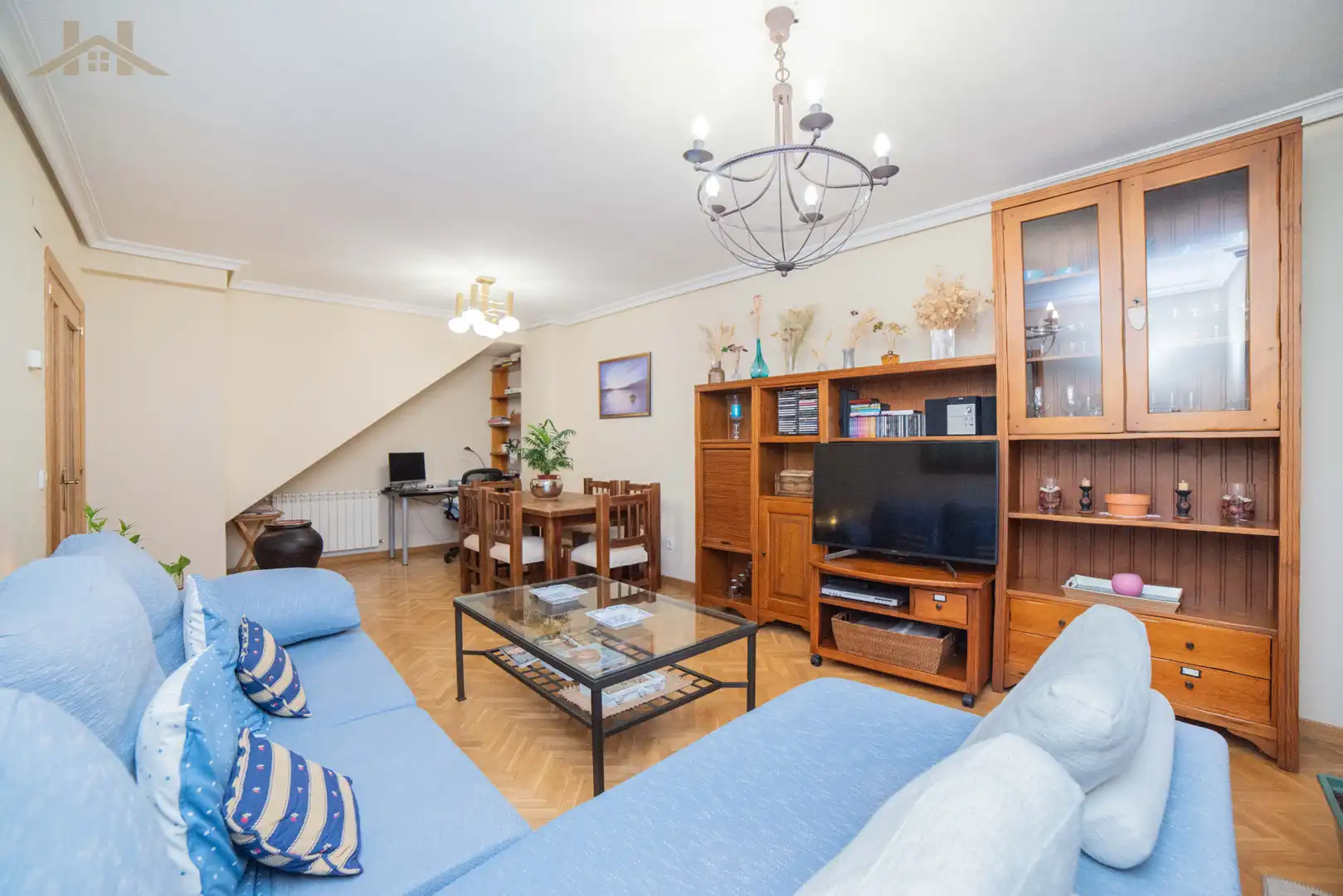 Sala d'estar de Dúplex en venda en Torrelodones amb Calefacció, Parquet i Traster
