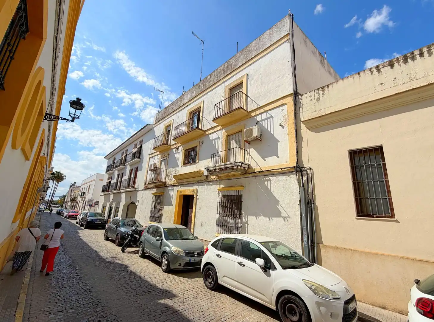 Exterior view of Apartments for sale in El Puerto de Santa María  with Balcony