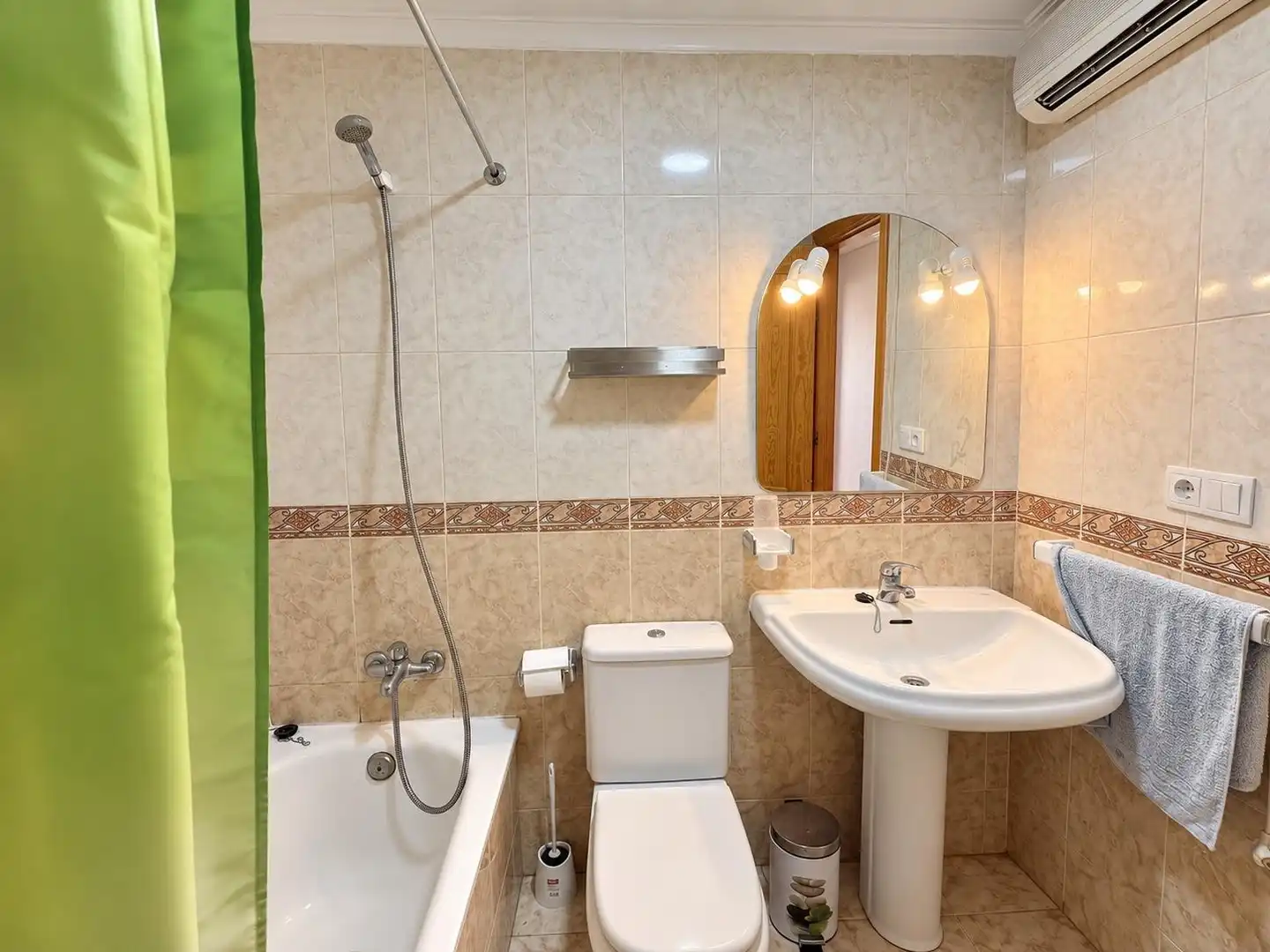 Casa a schiera con terrazza in vendita a Calle CONSUETA, imagen 24