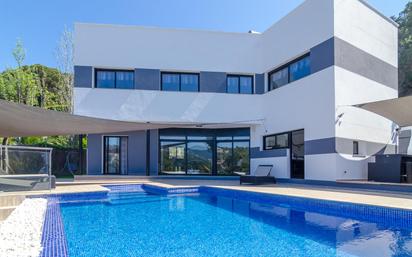 Piscina de Casa o xalet en venda en Lloret de Mar amb Calefacció, Terrassa i Piscina