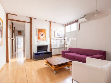 Penthouse with lift for sale in Calle de Atocha