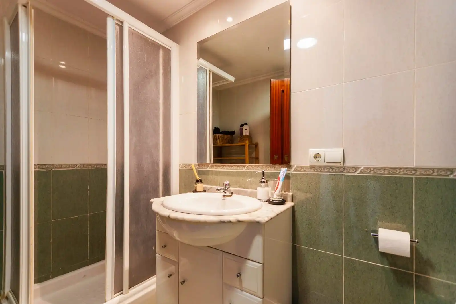 Piso con terraza en venta en Pobles del Sud, imagen 9