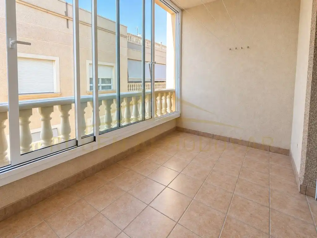 Piso con piscina en venta en Calle Miguel Hernandez 67, imagen 6