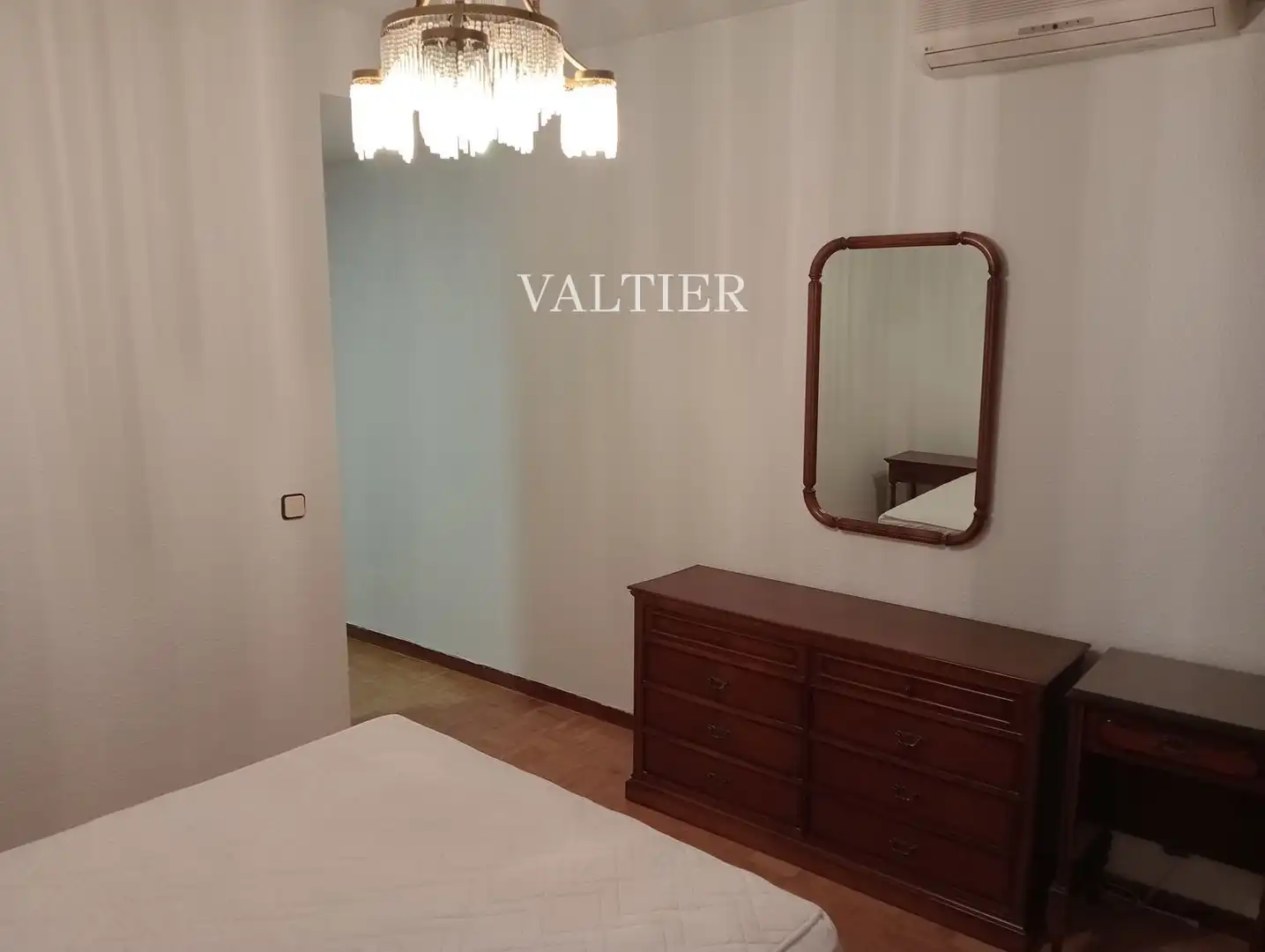 Habitación de Piso de alquiler en Madrid con Aire acondicionado, Terraza y Amueblado