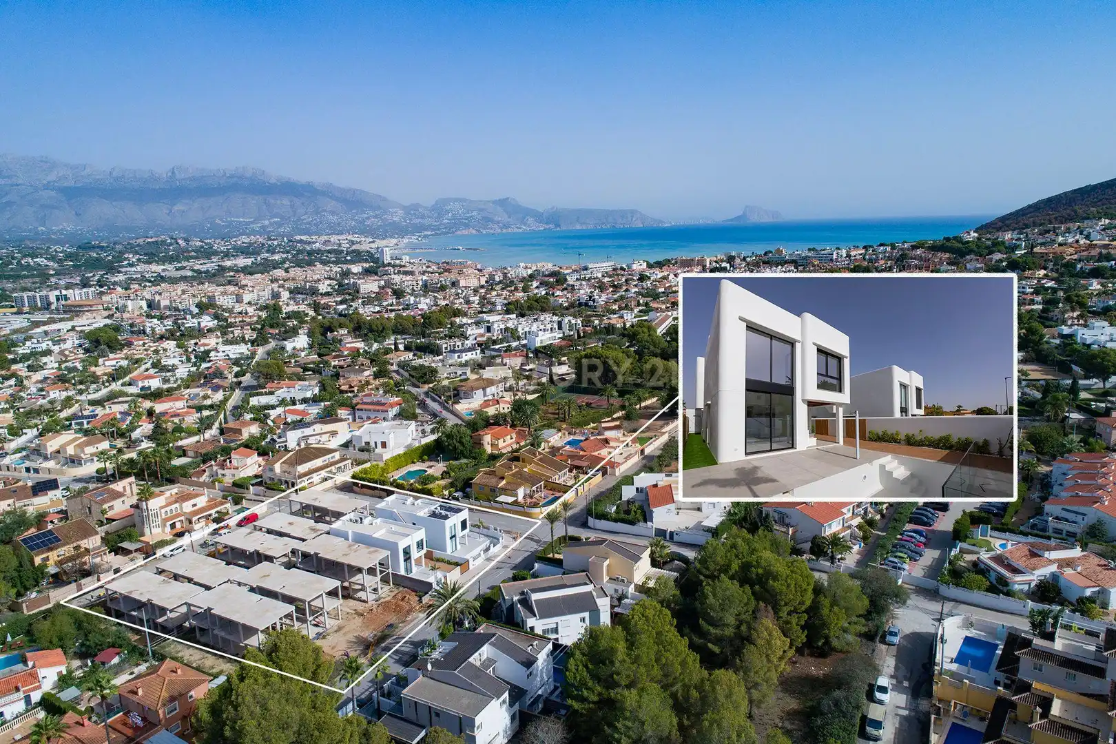 House for sale in Calle Albatros, Calle Morena y Calle Dolfi 2, imagen 3