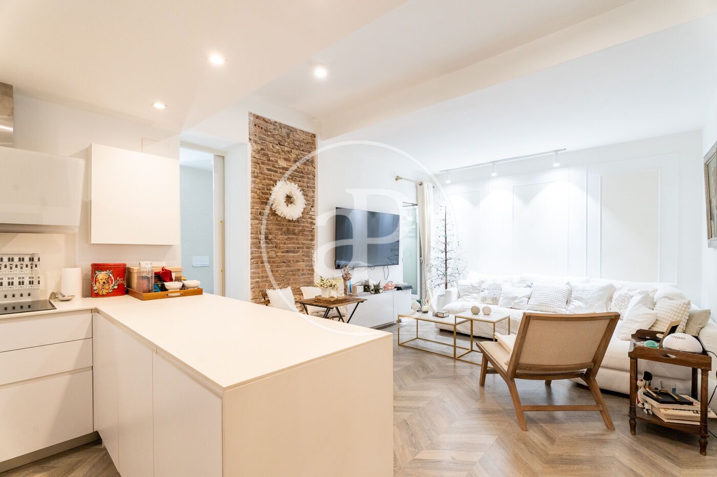 Exterior view of Flat for sale in  Madrid Capital  with Heating, Private garden and Terrace