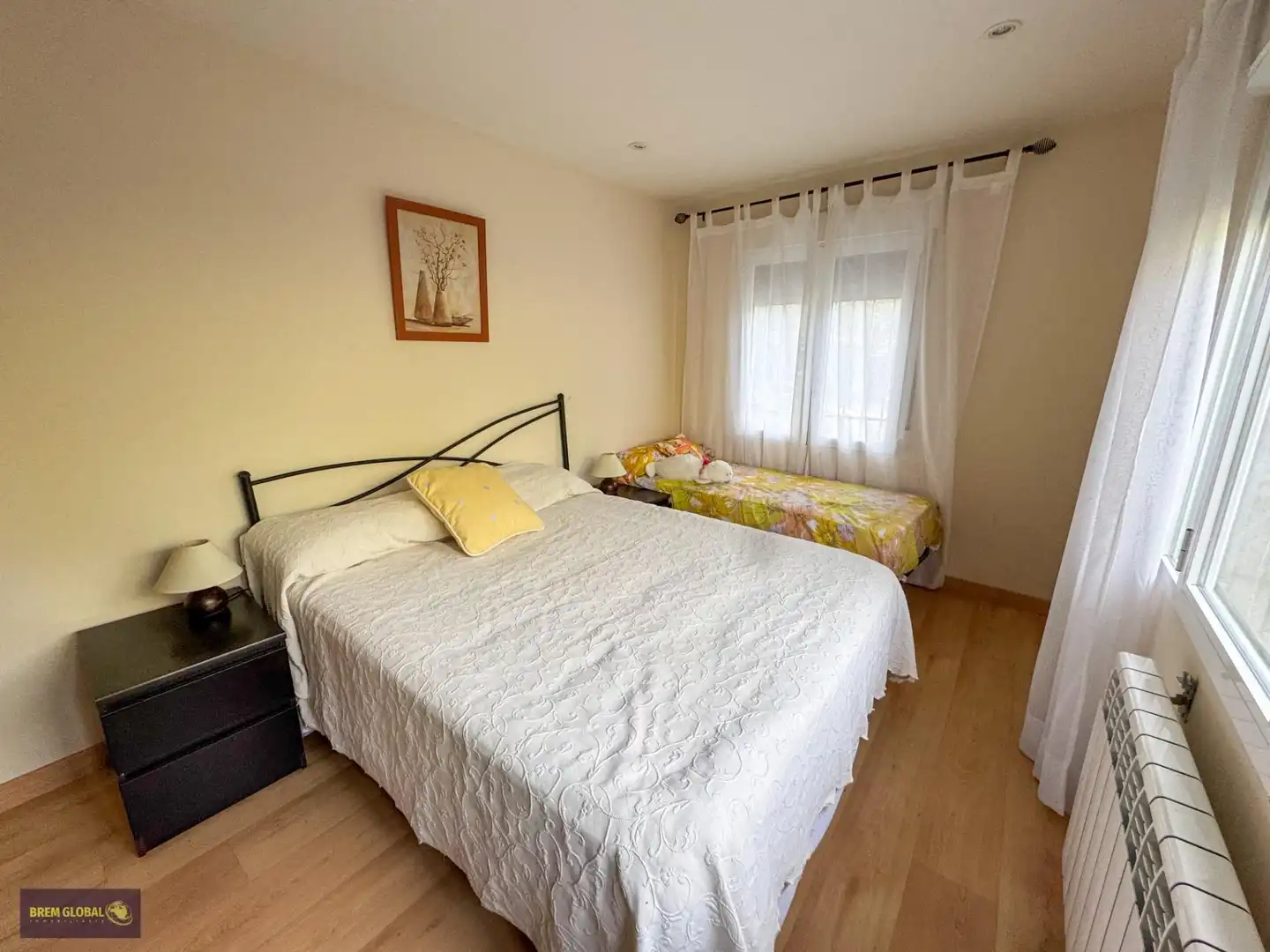 Dormitori de Casa o xalet en venda en La Cabrera amb Jardí privat, Terrassa i Traster