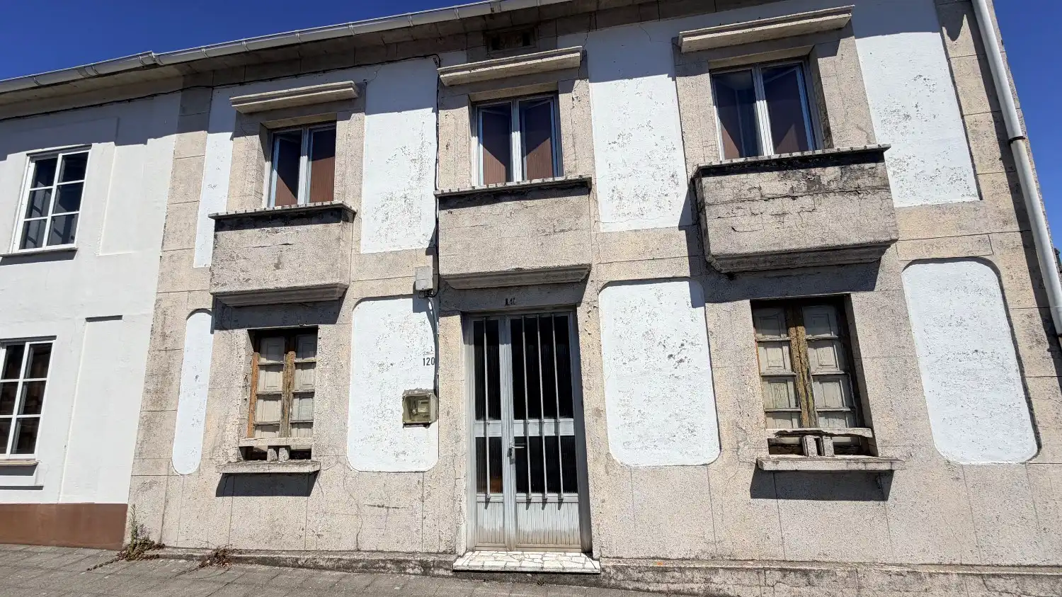 Vista exterior de Finca rústica en venda en Fene amb Parquet i Traster