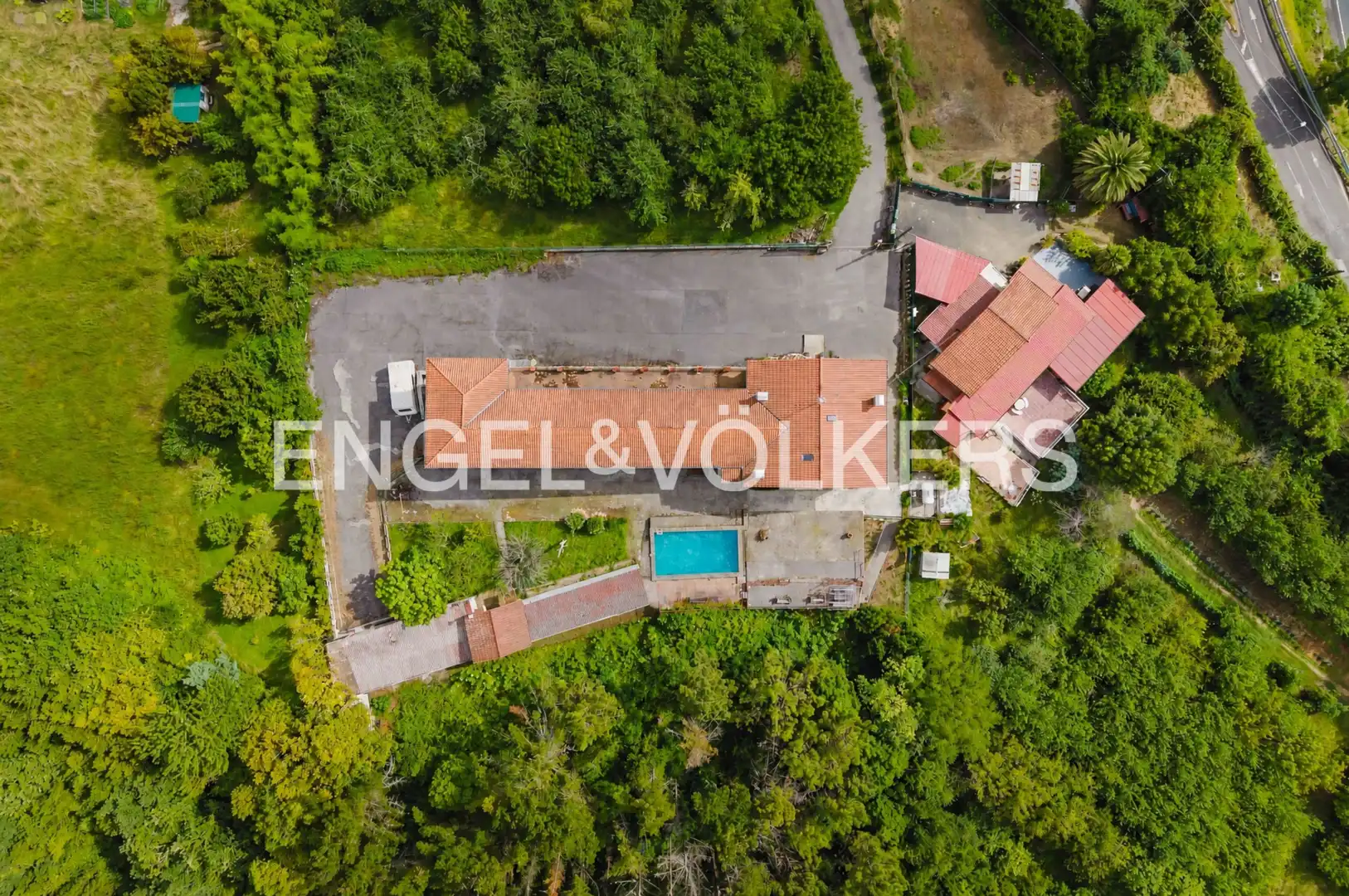 Exterior view of Houses for sale in Donostia - San Sebastián   with Air Conditioner, Heating and Private garden