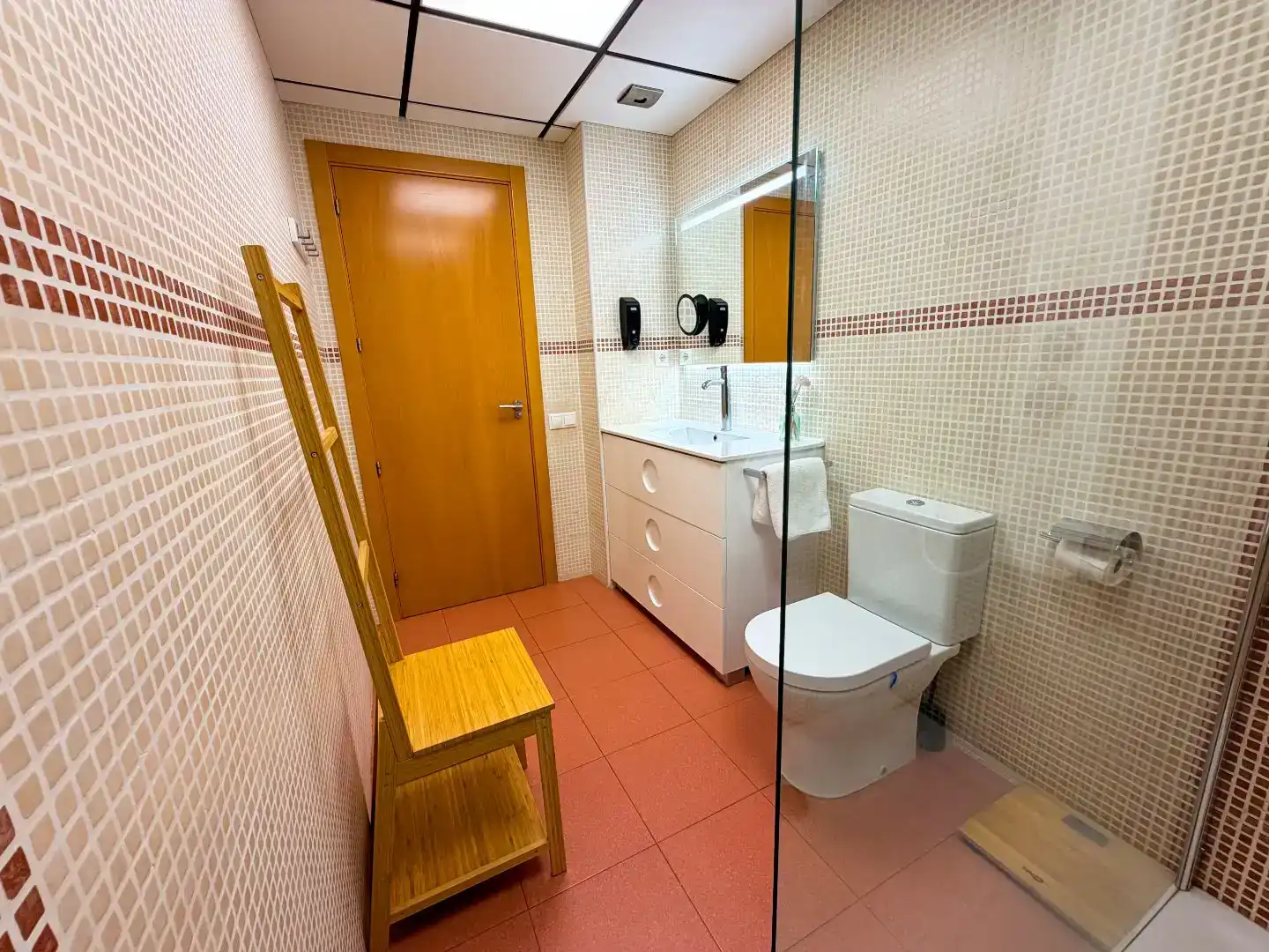 Bany de Casa o xalet en venda en Els Pallaresos amb Aire condicionat, Piscina i Balcó