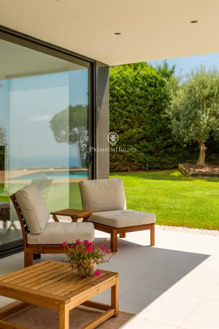 Terrassa de Casa o xalet en venda en Sant Andreu de Llavaneres amb Aire condicionat, Calefacció i Jardí privat