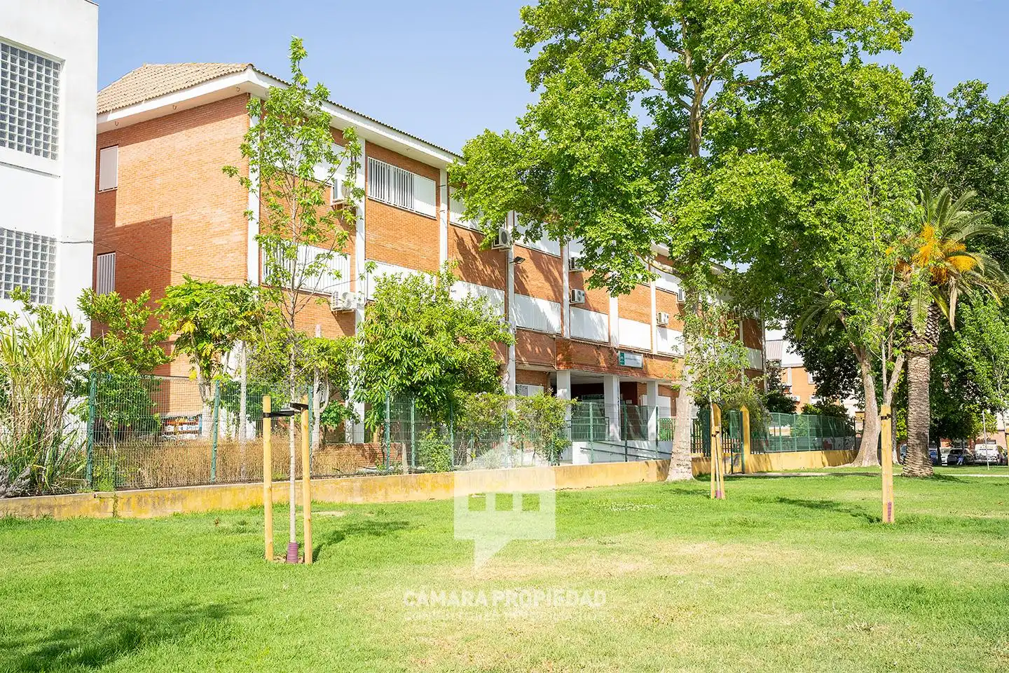 Außenansicht von Wohnung zum Verkauf in Huelva mit Terrasse