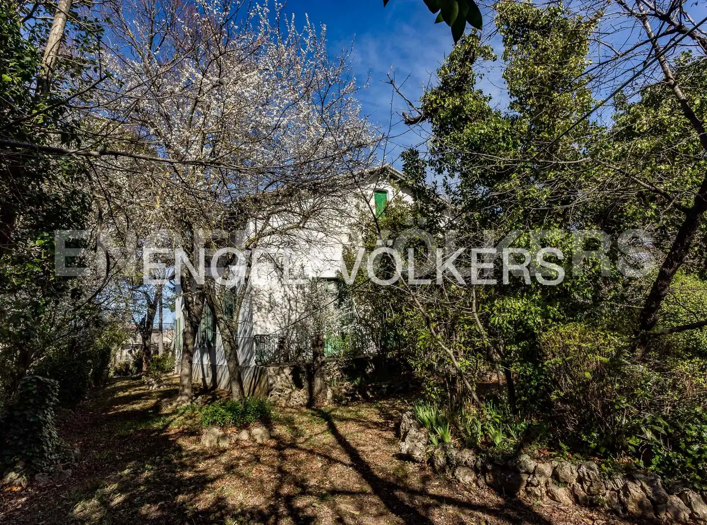 Casa o xalet en venda en La Llacuna amb Calefacció i Jardí privat